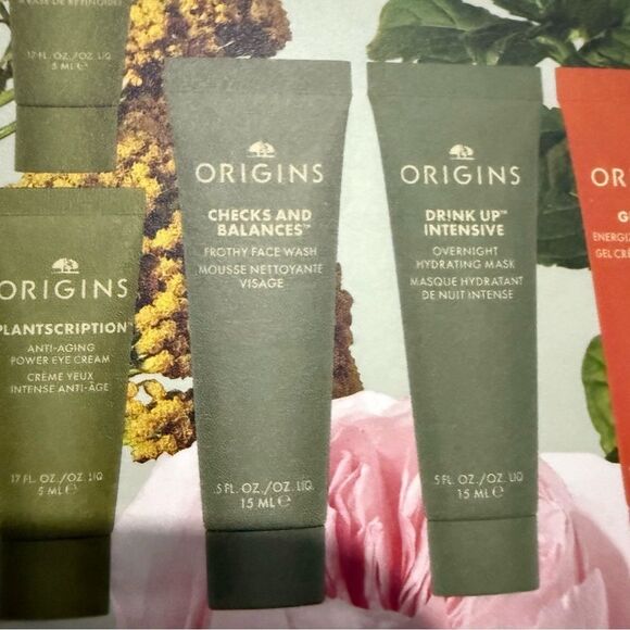 ORIGINS 7-PCâMINI SKINCARE SET â CLEAN BEAUTY FAVORITES! - Picture 8 of 17